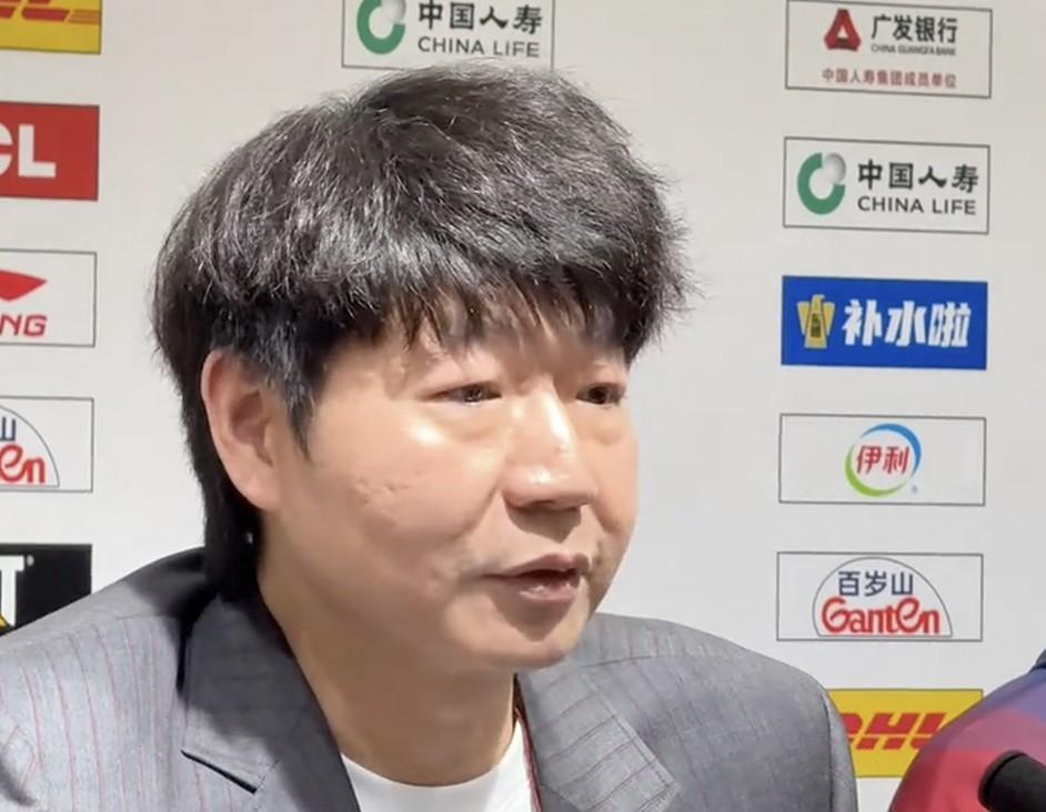 九游体育下载-邱彪：对不起球迷的支持，希望大家包容这些拼尽全力的球员们